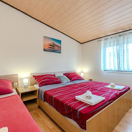 Apartmani Prpic Vir Extérieur photo