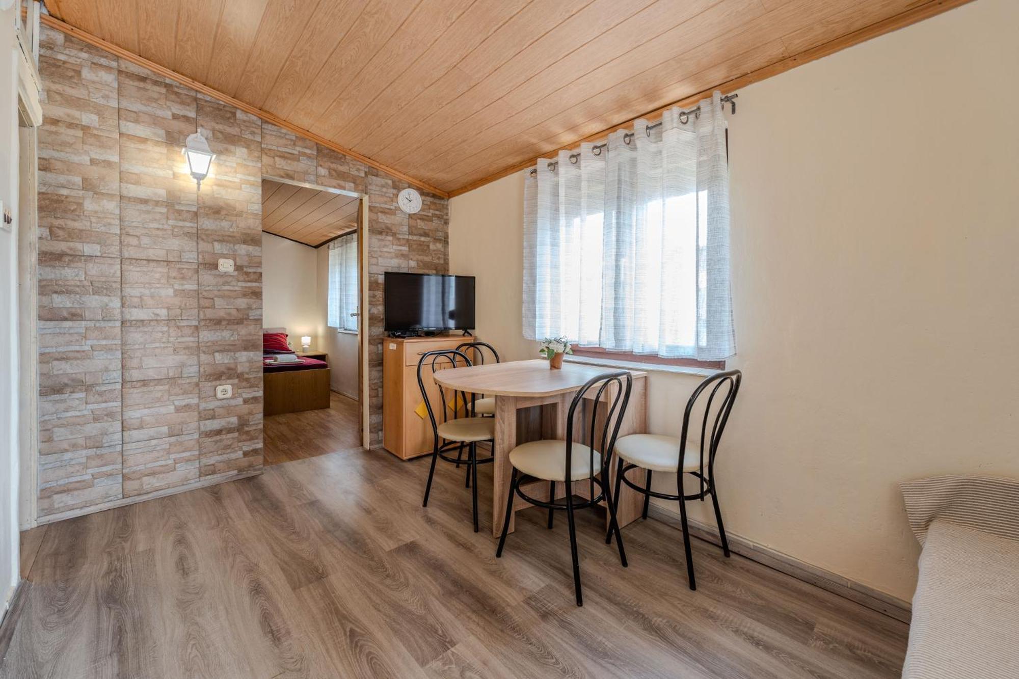 Apartmani Prpic Vir Extérieur photo