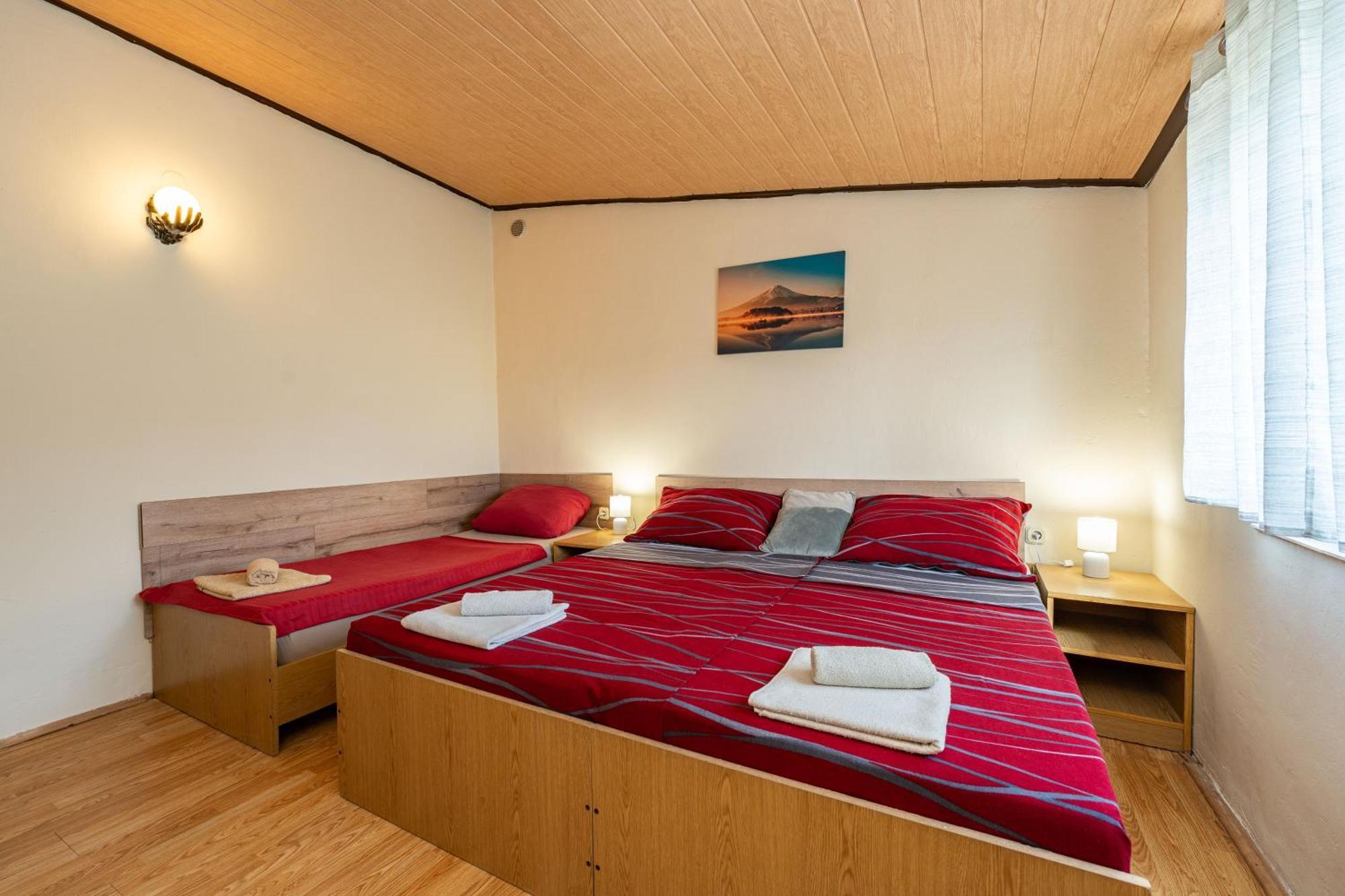 Apartmani Prpic Vir Extérieur photo
