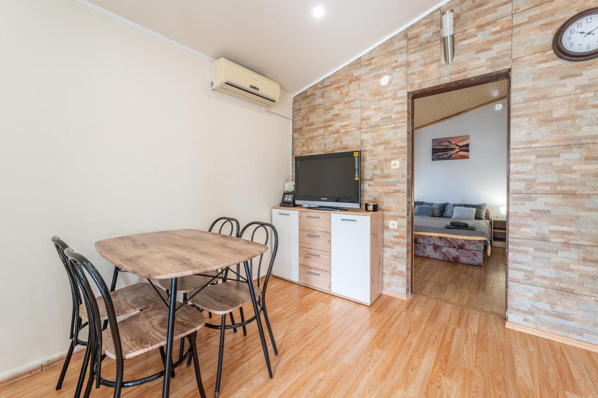 Apartmani Prpic Vir Extérieur photo